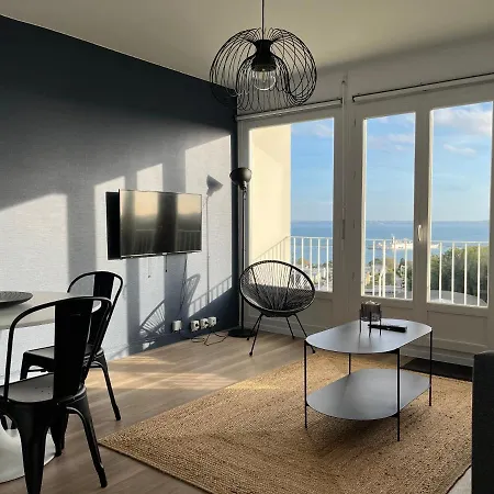 Nouveau! Vue 180° Et Place Parking