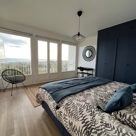 Nouveau! Vue 180° Et Place Parking Apartment *