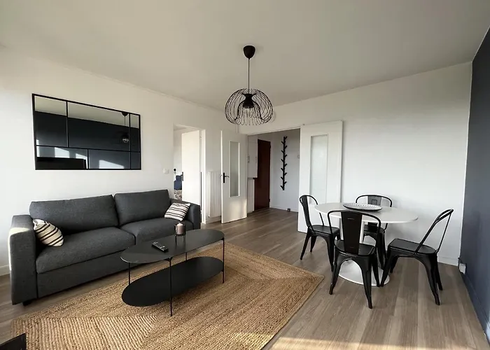 Nouveau! Vue 180° Et Place Parking Brest